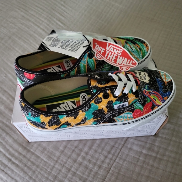 Vans Authentic Crayola Women Van Doren VNOA5KRDARF (2021) - Picture 8 of 8